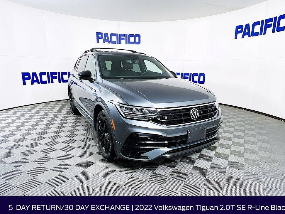 VOLKSWAGEN TIGUAN 4MOTION 2022 3VV8B7AX0NM065521 image